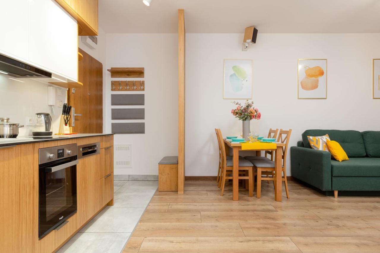 Sunny Grochowska Praga By Renters * Warschau